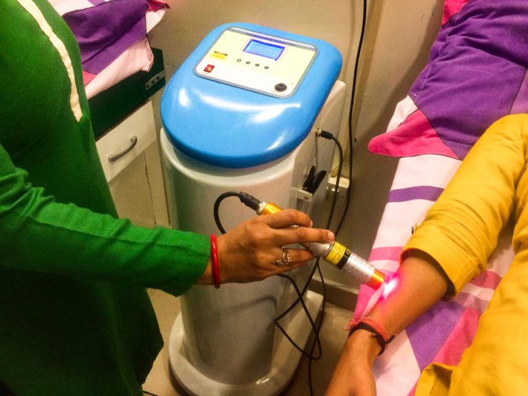 High Quality Laser Therapy Physio Care Physiotherapy Clinic Indirapuram Ghaziabad Uttar Pradesh Bharat Care 247 1 768x576