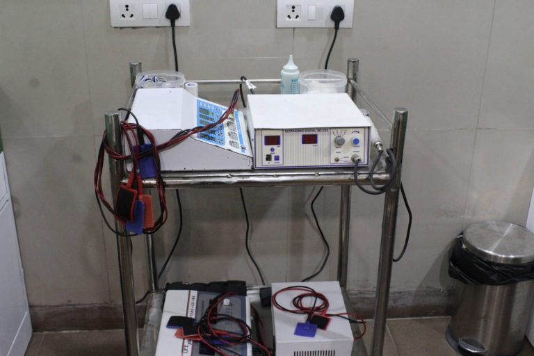 High Quality Physiotherapy Machines Physio Care Physiotherapy Clinic Indirapuram Ghaziabad Uttar Pradesh Bharat Care 247 1 768x512